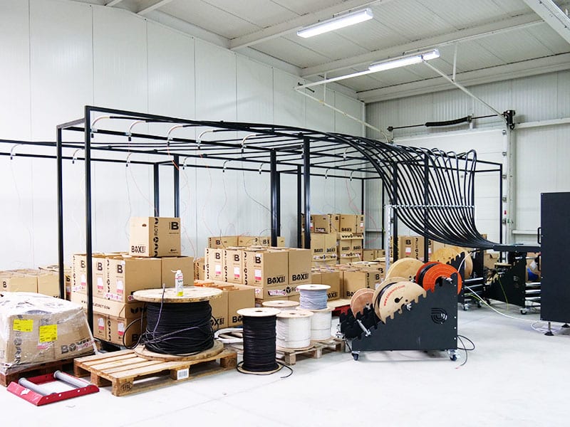 box up drum and wire spool unwinding gantry | Mecaspin
