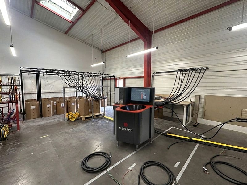 LN02 in workshop | Mecaspin