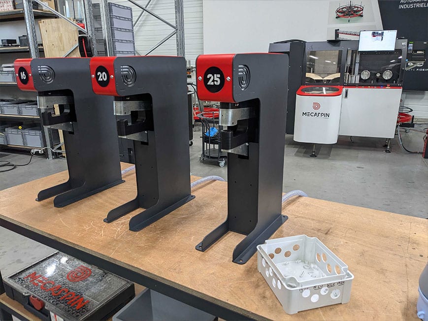 punchr-pneumatic-junction-box-punching-machine