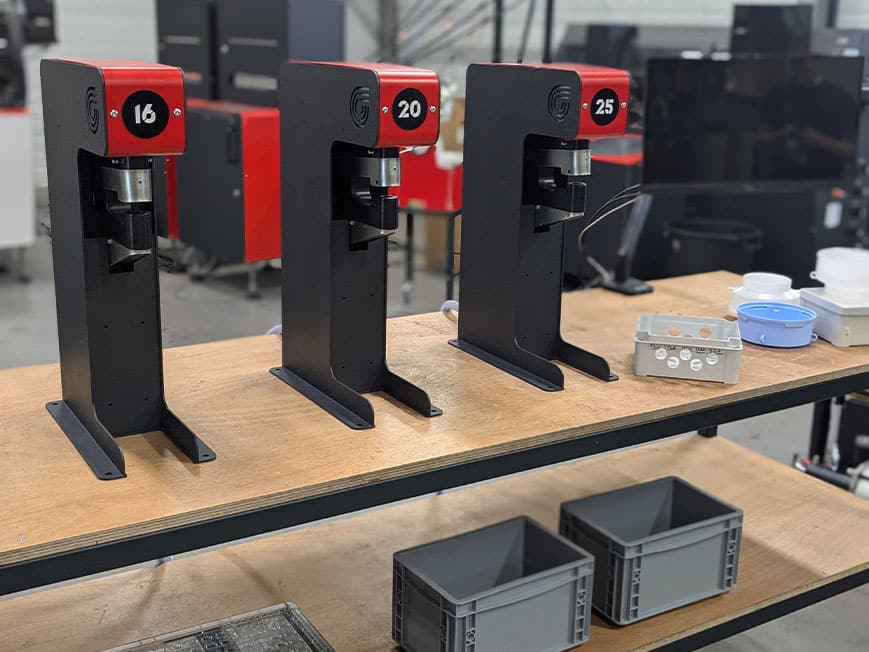 punchr-pneumatic-punching-machine-mecaspin