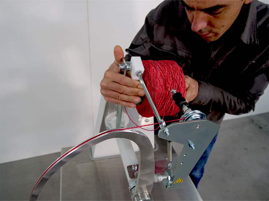 sheath-banding-machine-spool-change